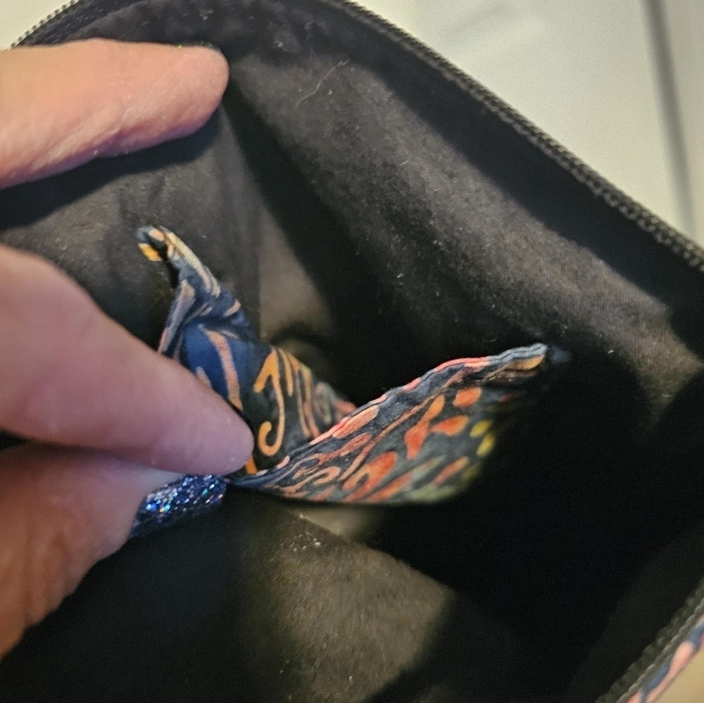 Crossbody Purse - Picture 3 of 4